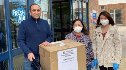 海外华人公益协会向英医院捐赠5万只口罩