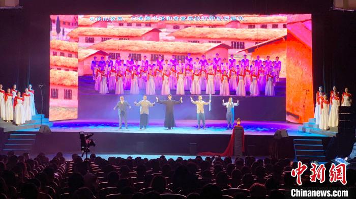 图为演出现场。 孙睿摄 图为演出现场。 孙睿摄